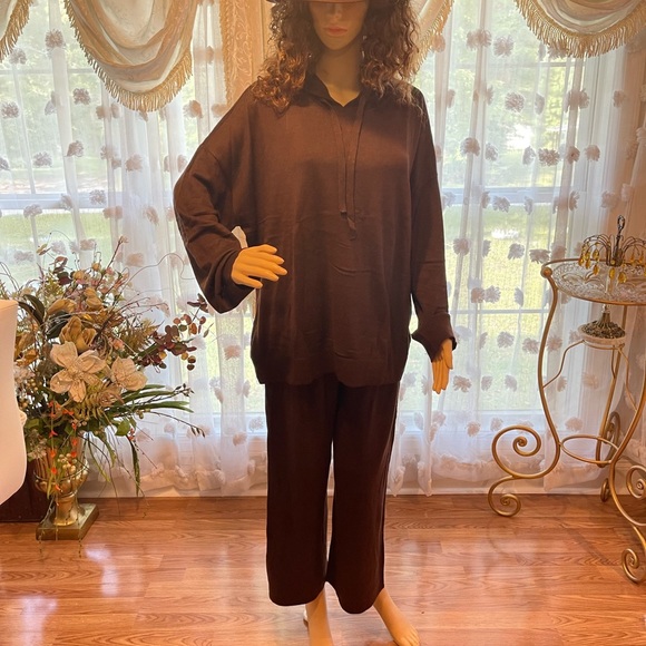 Luxury Cashmere Set - Picture 1 of 3